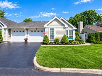 20 Wainscott Court