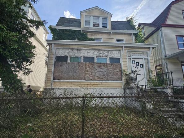 328 S 1st Avenue, Mount Vernon NY 10550