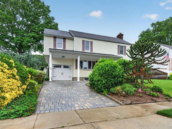 24 Purdue Road, Glen Cove NY 11542