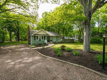 480 Miller Place Road