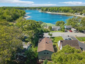 244 Lakeside Trail