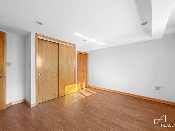 20-59 26th Street, Queens NY 11105