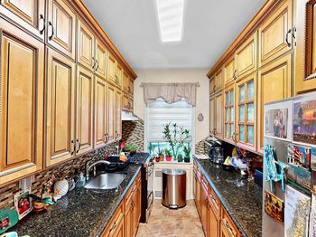 915 East 17th Street