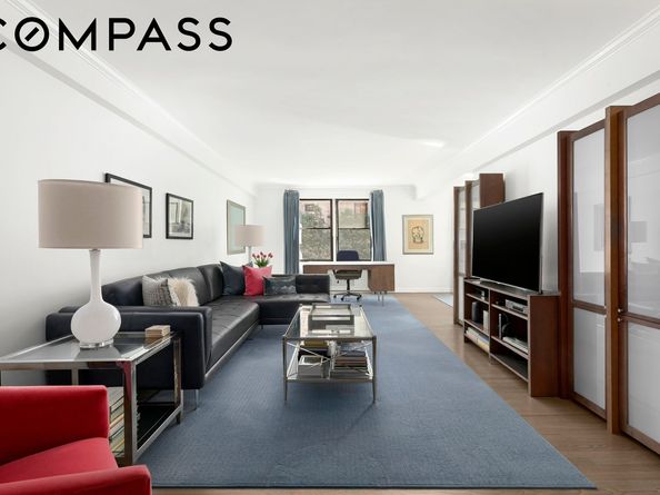 30 East 9th Street 4M, New York NY 10003