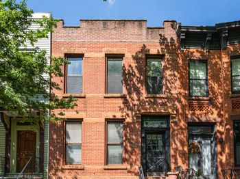 373 A 16th Street