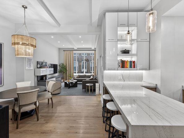 21 East 22nd Street 4C, New York NY 10010