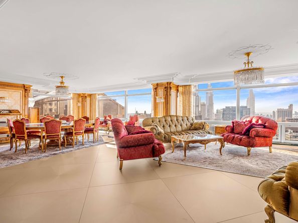 721 5th Avenue 63AB, New York NY 10022