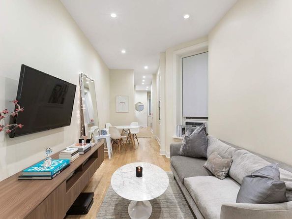 53 West 11th Street 1E, New York NY 10011