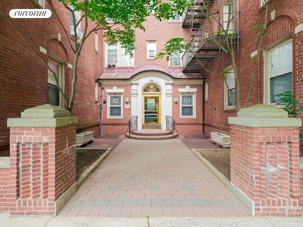 1560 East 18th Street 2C, Brooklyn NY 11230