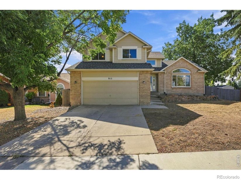 915 W Chestnut Circle, Louisville CO 80027