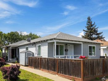 451 Rollins Road