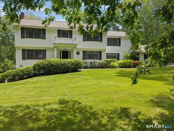 94 Vista Road, Wilton CT 06897