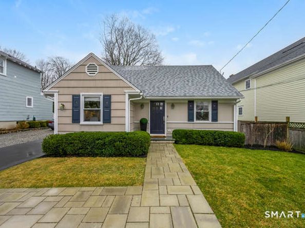 16 Fairfield Avenue, Darien CT 06820