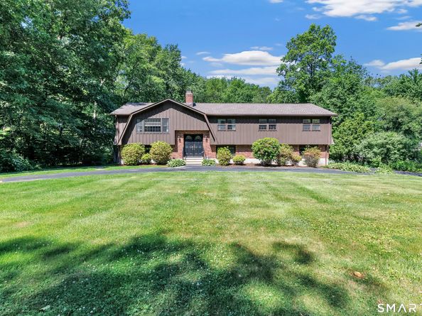 69 Forest Road, Monroe CT 06468
