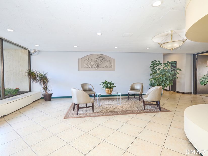 2625 Park Avenue 7P, Bridgeport CT 06604
