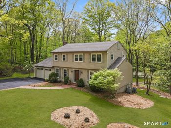 10 Silvermine Drive
