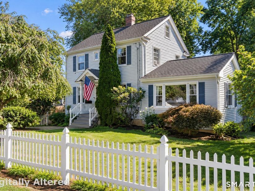 16 Lindsey Avenue, Stamford CT 06905