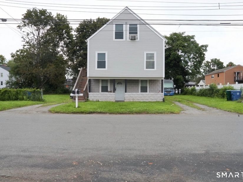 174 Masarik Avenue, Stratford CT 06615
