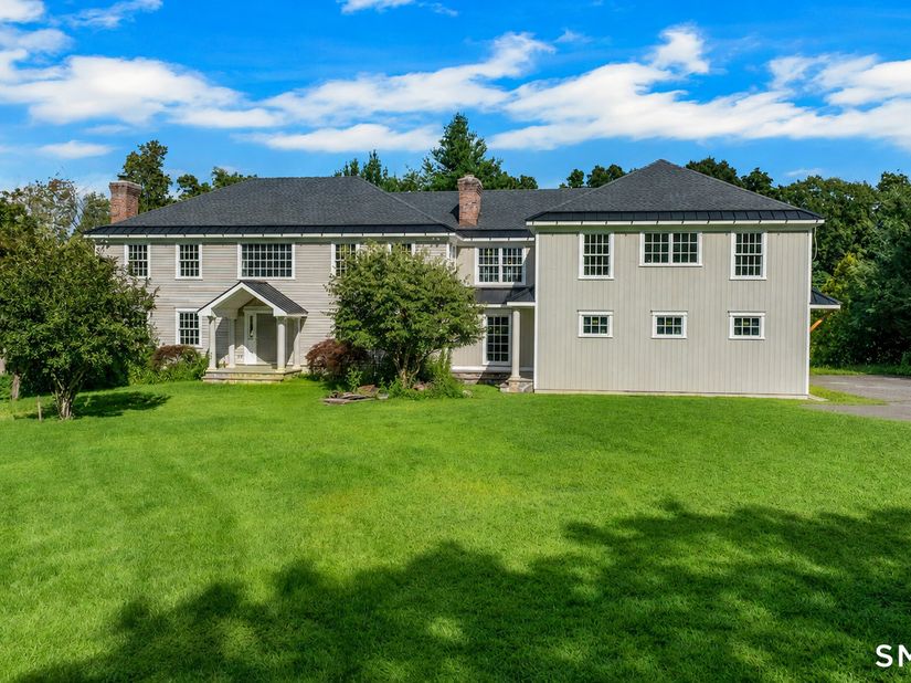 201 Whites Hill Lane, Fairfield CT 06824