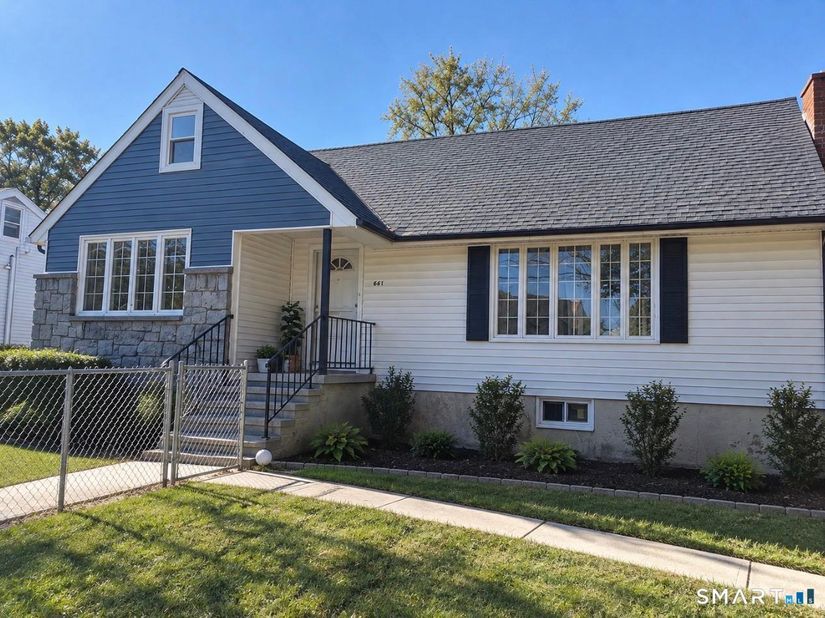 661 Chopsey Hill Road, Bridgeport CT 06606