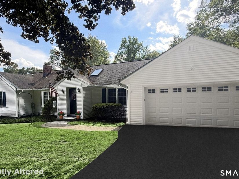 104 Walnut Tree Hill Road, Shelton CT 06484