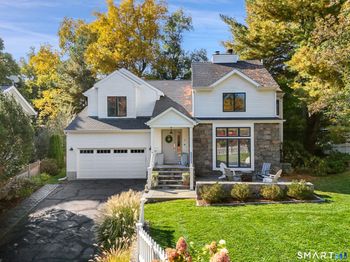 3 Pond Ridge Lane