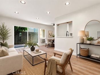 4812 Hollow Corner
