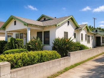 4215 S Budlong