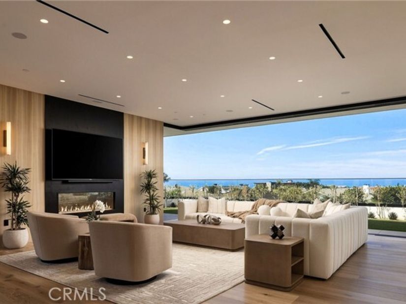 53 Montecito Drive, Corona Del Mar (newport Beach) CA 92625
