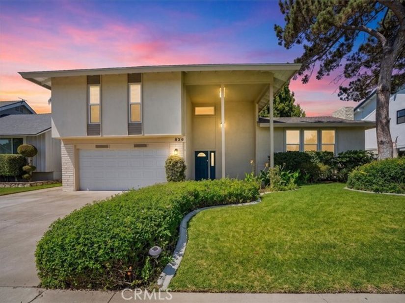 836 S Greengrove, Orange CA 92866