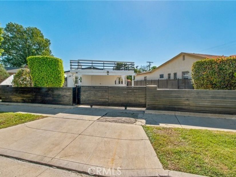 2800 Obama, Los Angeles CA 90018