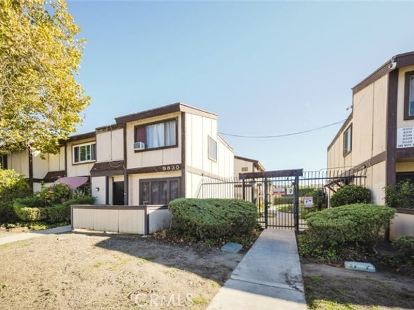 9318 Van Nuys Boulevard 26, Panorama City (los Angeles) CA 91402