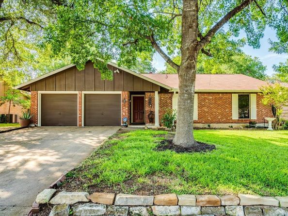 1321 Warrington DR, Austin TX 78753
