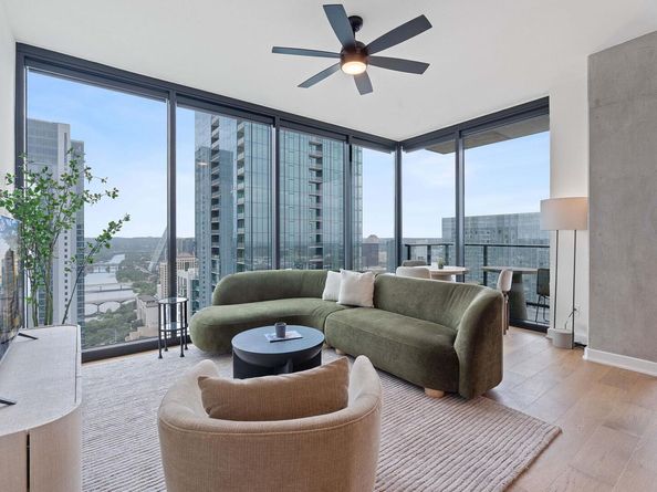 84 East Ave 3803, Austin TX 78701
