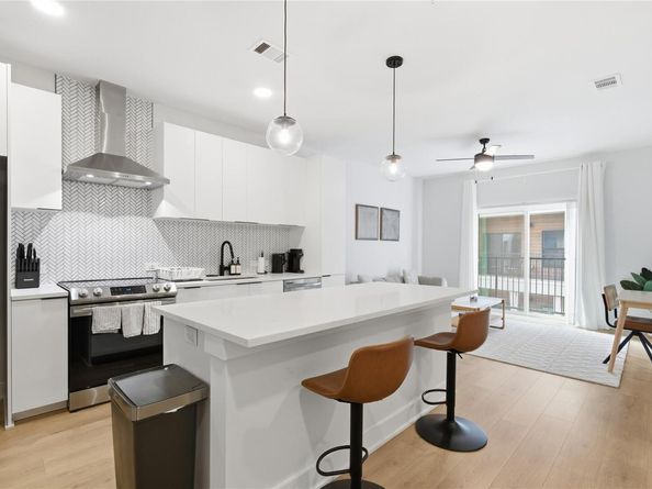 2500 Longview ST 219, Austin TX 78705