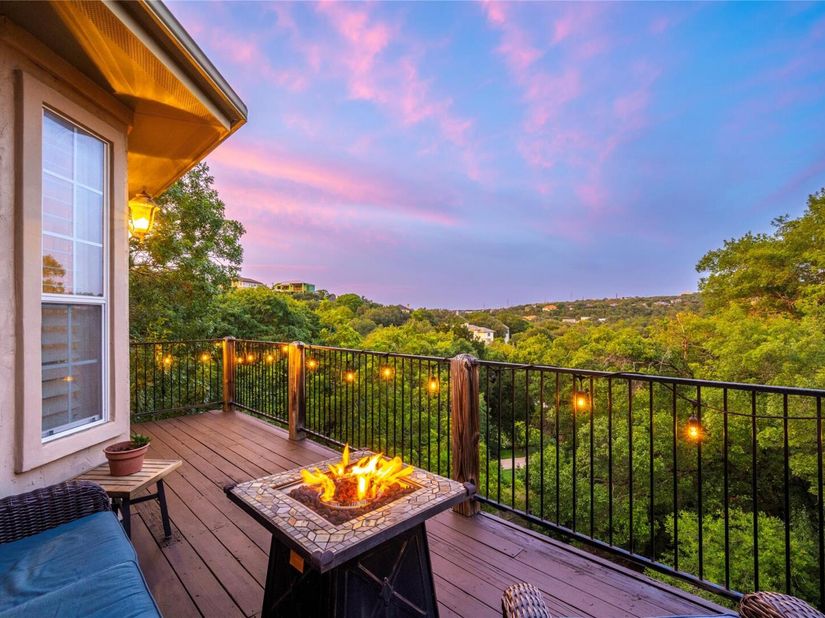 5600 Spurflower DR, Austin TX 78759