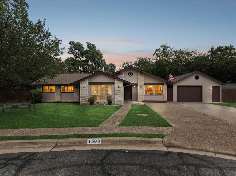1508 Glen Burnie DR, Cedar Park TX 78613