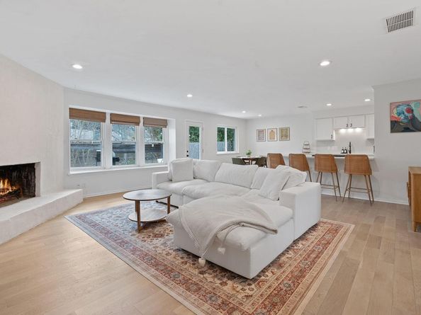 11202 Blossom Bell DR, Austin TX 78758