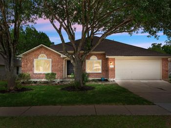 903 Plumbago DR