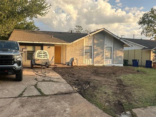 7221 Ellington CIR, Austin TX 78724