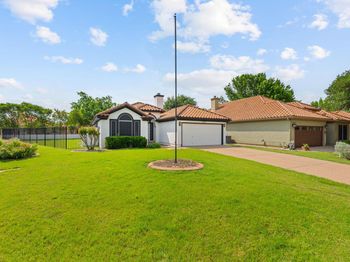 30388 Ledgemont LN