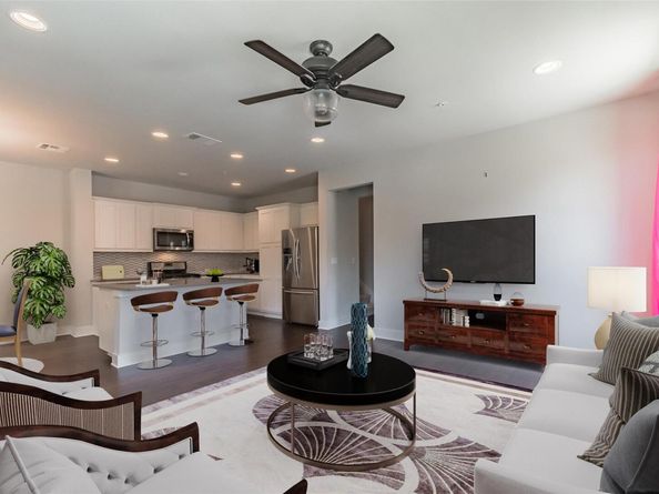 13800 Lyndhurst ST 221, Austin TX 78717