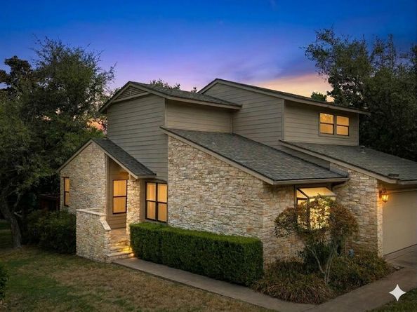 9518 Topridge DR 28, Austin TX 78750