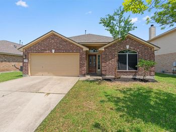 1049 Regency LN