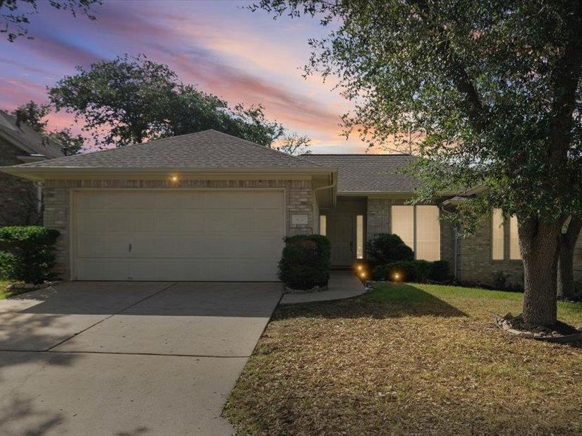 9120 Fainwood LN, Austin TX 78749