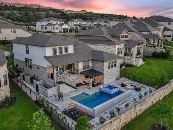402 San Donato DR, Austin TX 78738