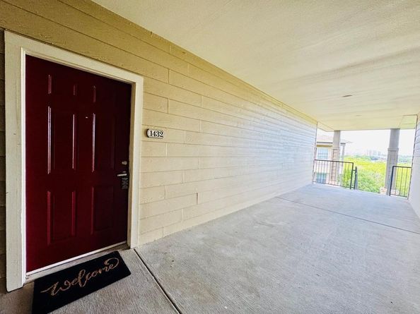 2320 Gracy Farms LN 1432, Austin TX 78758