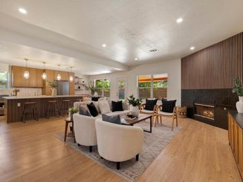 613 Sweetgum LN