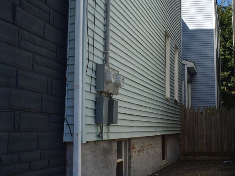 138 Bayview Ave, Jersey City NJ 07305