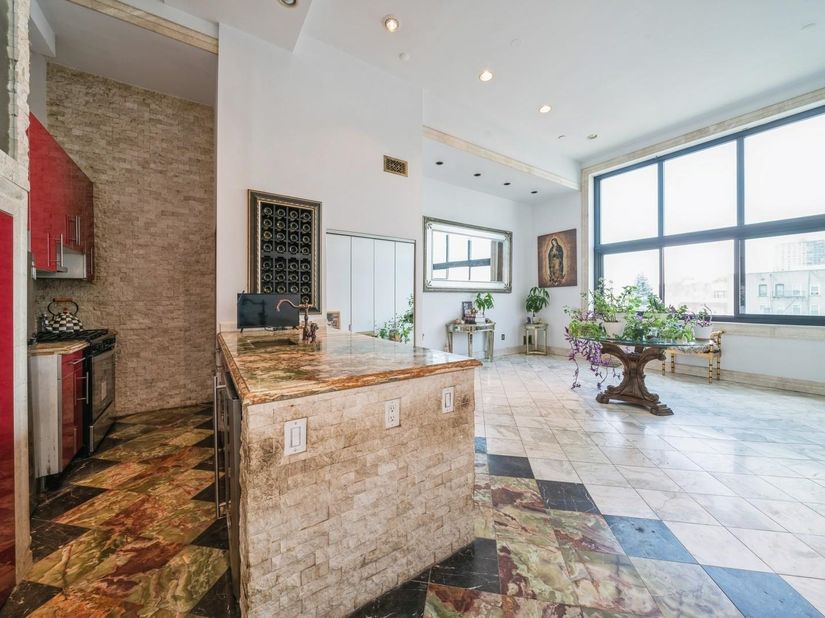 518-536 Gregory Ave A315, Weehawken NJ 07086
